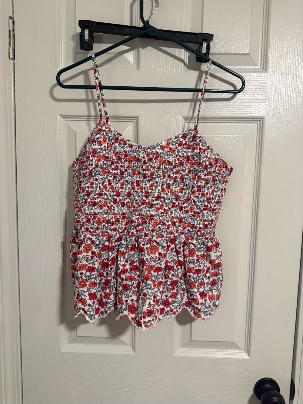 No Boundaries White Red Floral Smocked Peplum Cami